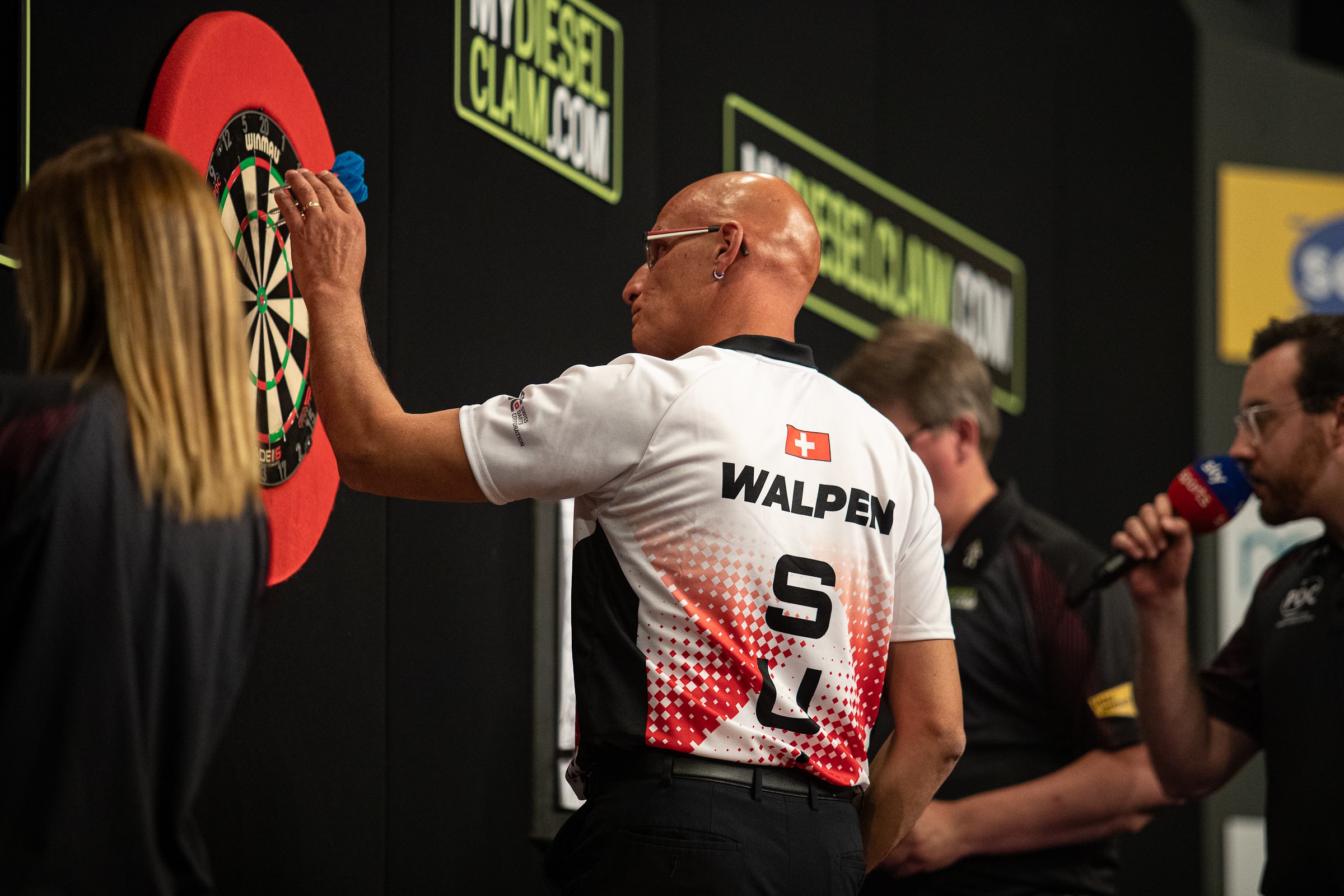 World-Cup-of-Darts-2023-2023WCG1_Swizerland1-min